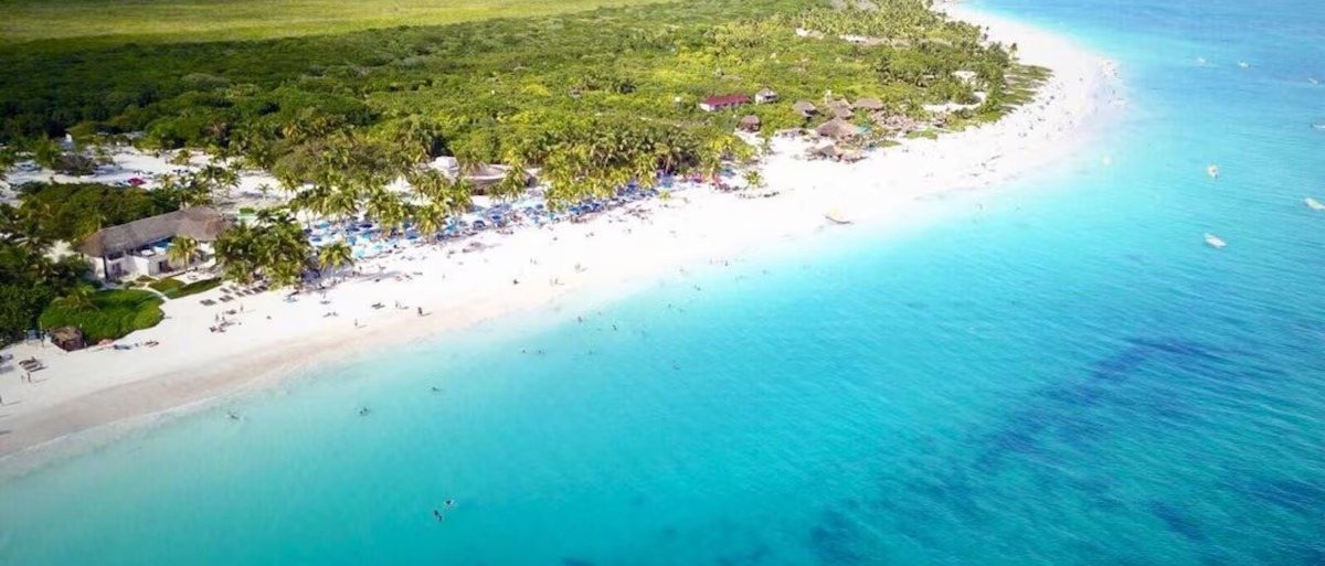 Vista aérea de la playa de Tulum
